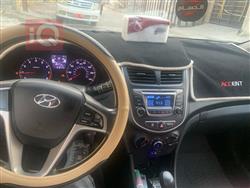 هیوندای ئەکسنت هاچباک